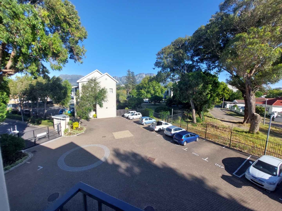 To Let 1 Bedroom Property for Rent in Plumstead Western Cape